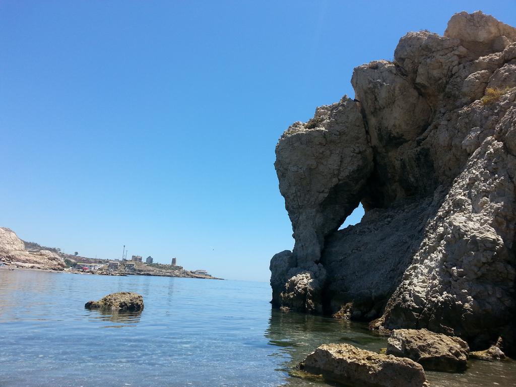 Apartamentos Alamos Málaga Szoba fotó
